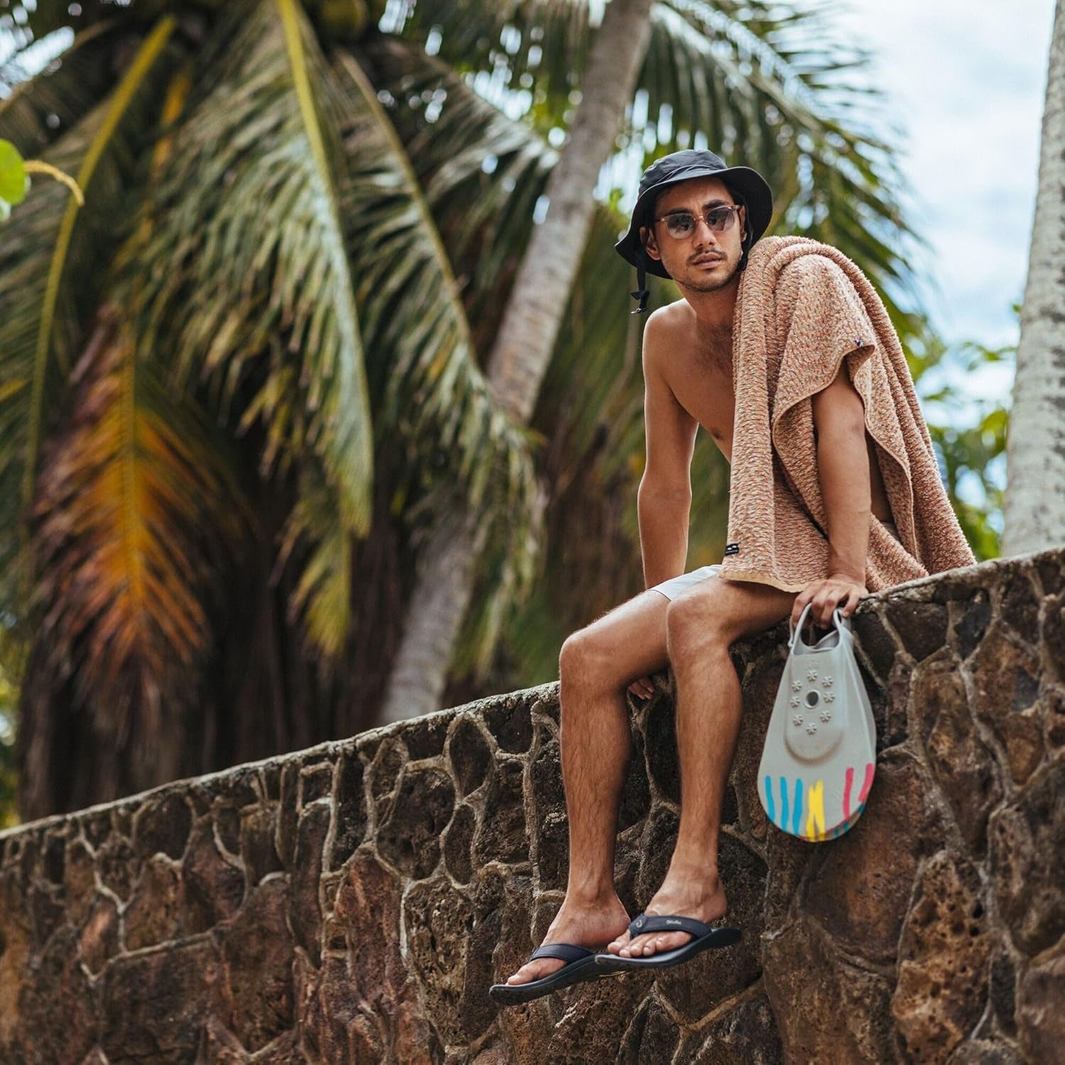 Ohana Men's Beach Sandals, Water Resistant Flip Flops, Arch Support & Comfort Fit, Lightweight & Durable, Enhanced Grip & Traction